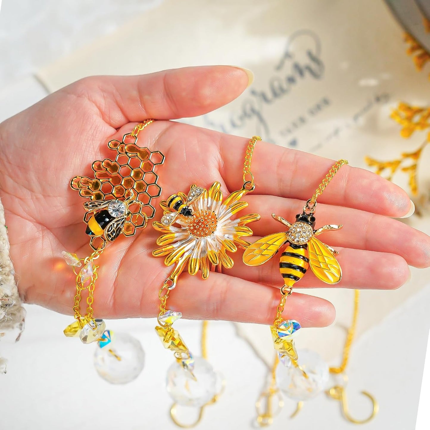3 Pack Sun Catcher Crystal Honeycomb Bee Ornaments Crystals Bumble Bee Honeycomb with Glass Prisms Decor Garden Suncatcher Window Hanging Gifts for Women,Bee Lovers
