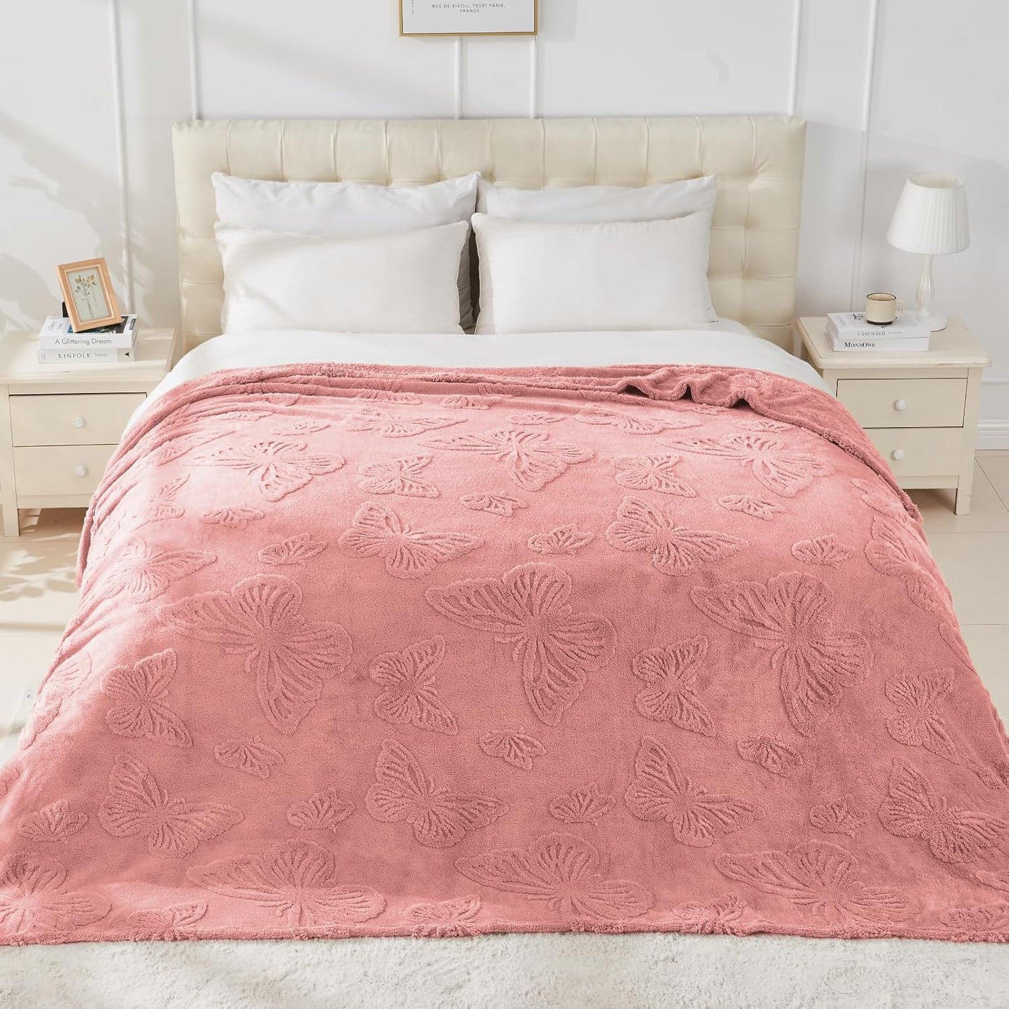 Throw Blankets with Butterfly,Soft Warm Blankets for Lover Mom Father Friends Gifts Pets,Lightweight Fuzzy Blanket for Couch Sofa Bed(Pink,50"X60")