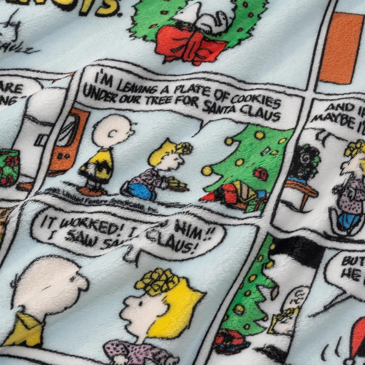 Cute Character Snoopy Plush Oversized Kids Throw Blanket, Christmas Comic Strip Colorized White (50In X 60In)