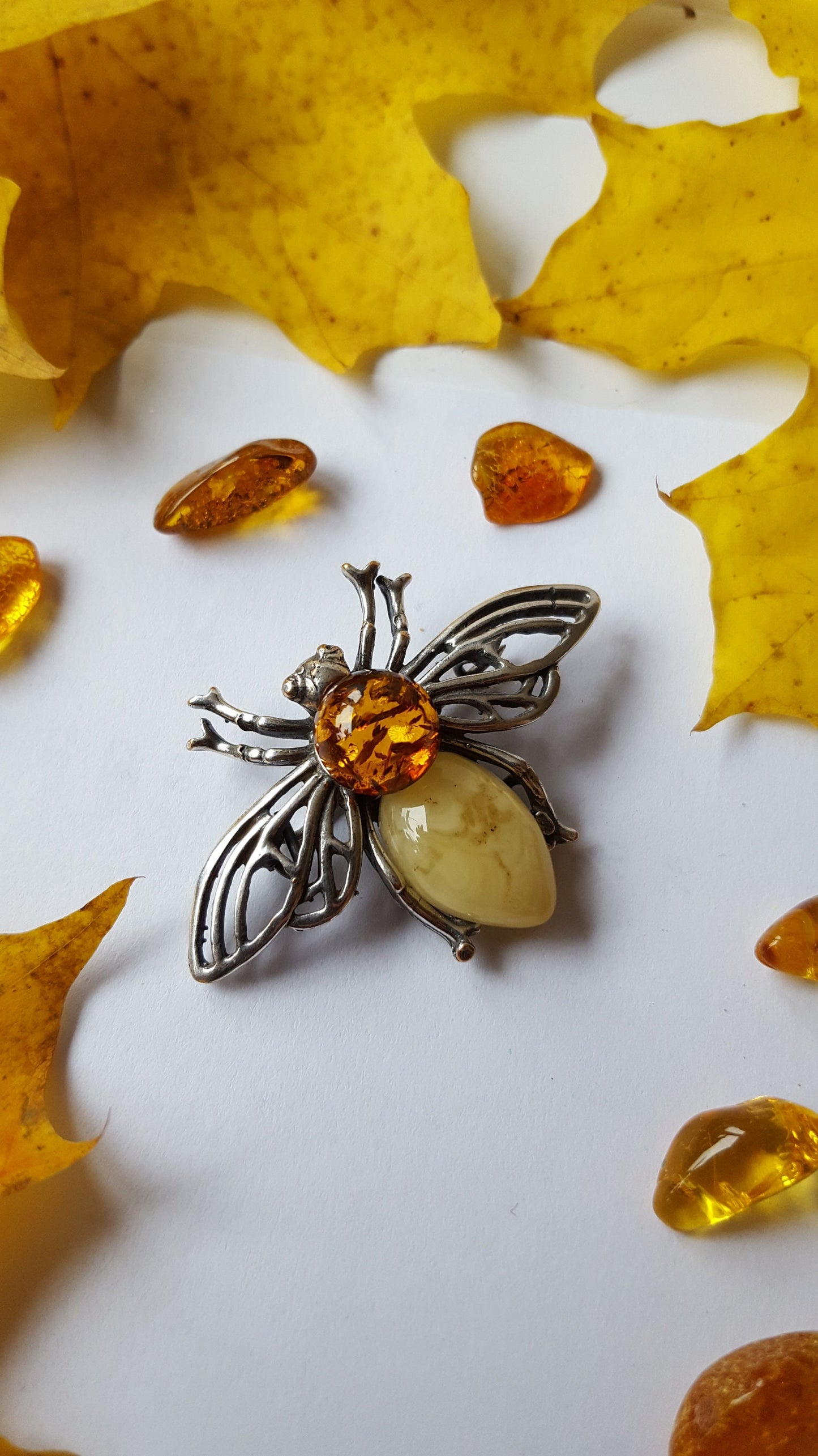 Amber Brooch Honey Bee Brooch Jewelry Genuine Baltic Amber Brooch Handmade Bumble Bee Jewelry Amber Pin Boho Jewelry Bee Brooch Gift for Her