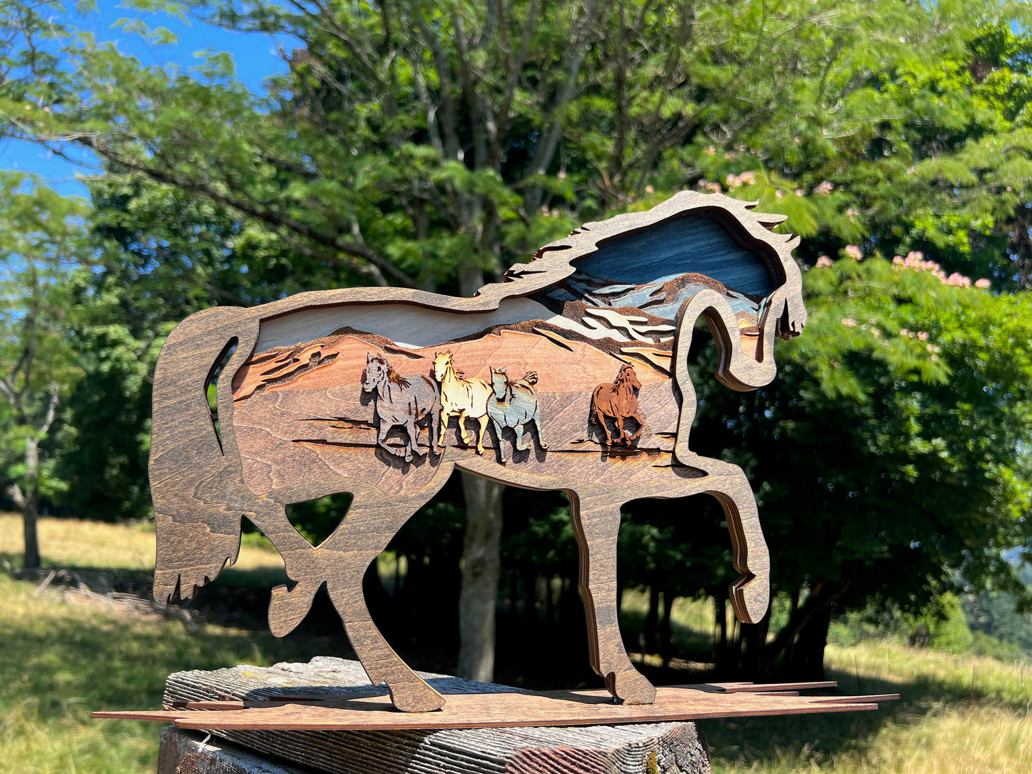 3D Layered Wood Horse Wall Art - Handcrafted Rustic Equestrian Decor - Unique Gift for Horse Lovers
