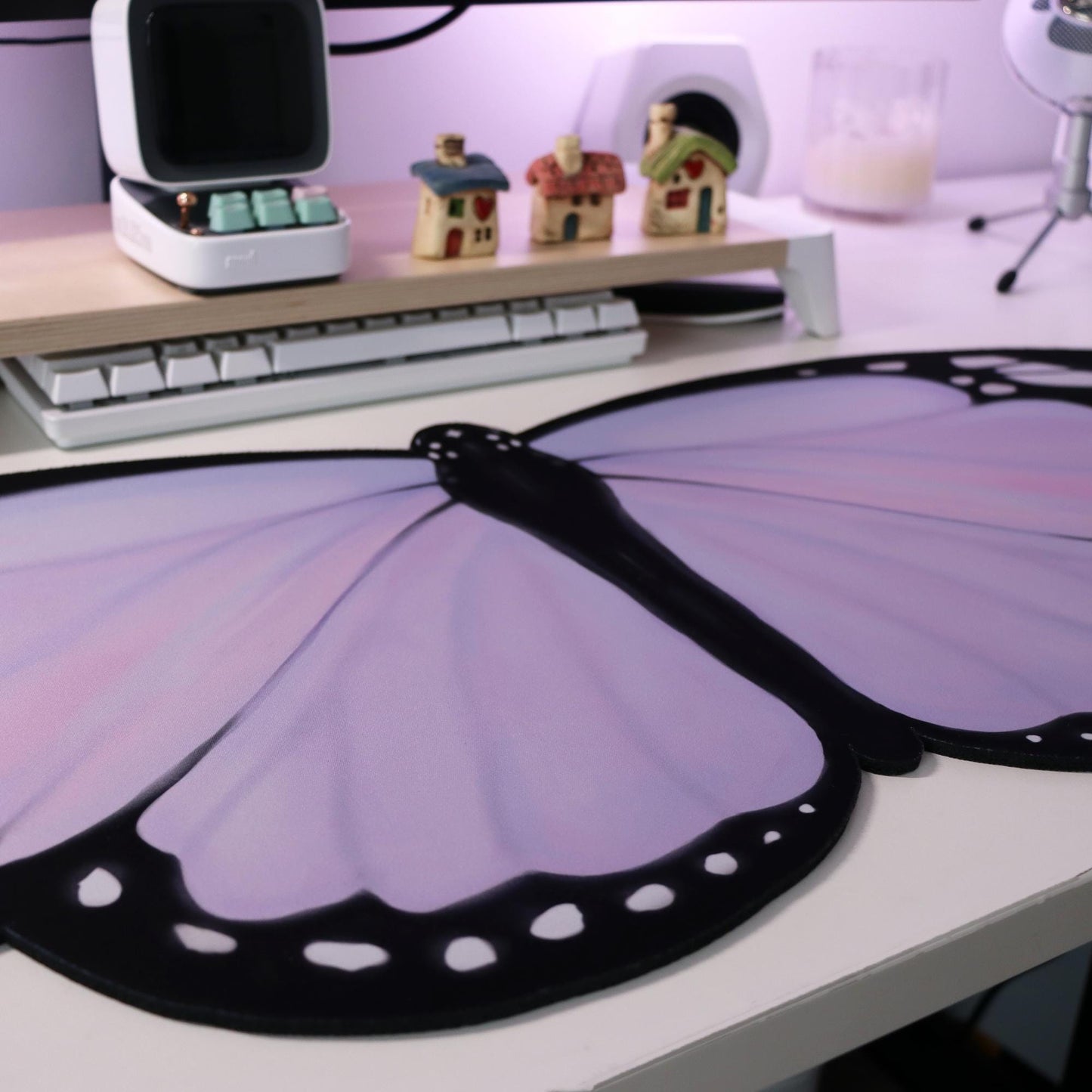 Lilac Butterfly Deskmat 90X40Cm Waterproof