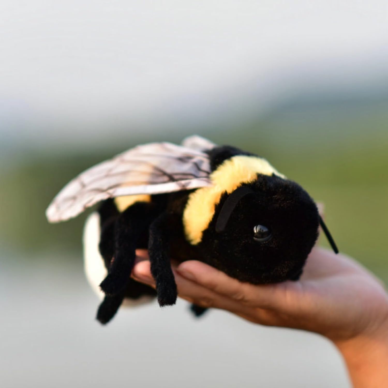 Soft Bee Plush Toy, Stuffed Animal Doll,Cute Honeybee Plush Doll,17Cm