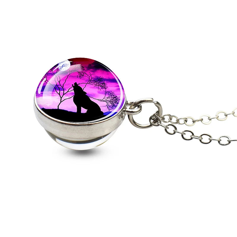 Men Fashion Wolf Necklace Wolf Head Glass Ball Pendant with Silver Color Chain Necklace Fantasy Jewelry