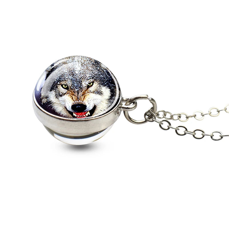 Men Fashion Wolf Necklace Wolf Head Glass Ball Pendant with Silver Color Chain Necklace Fantasy Jewelry