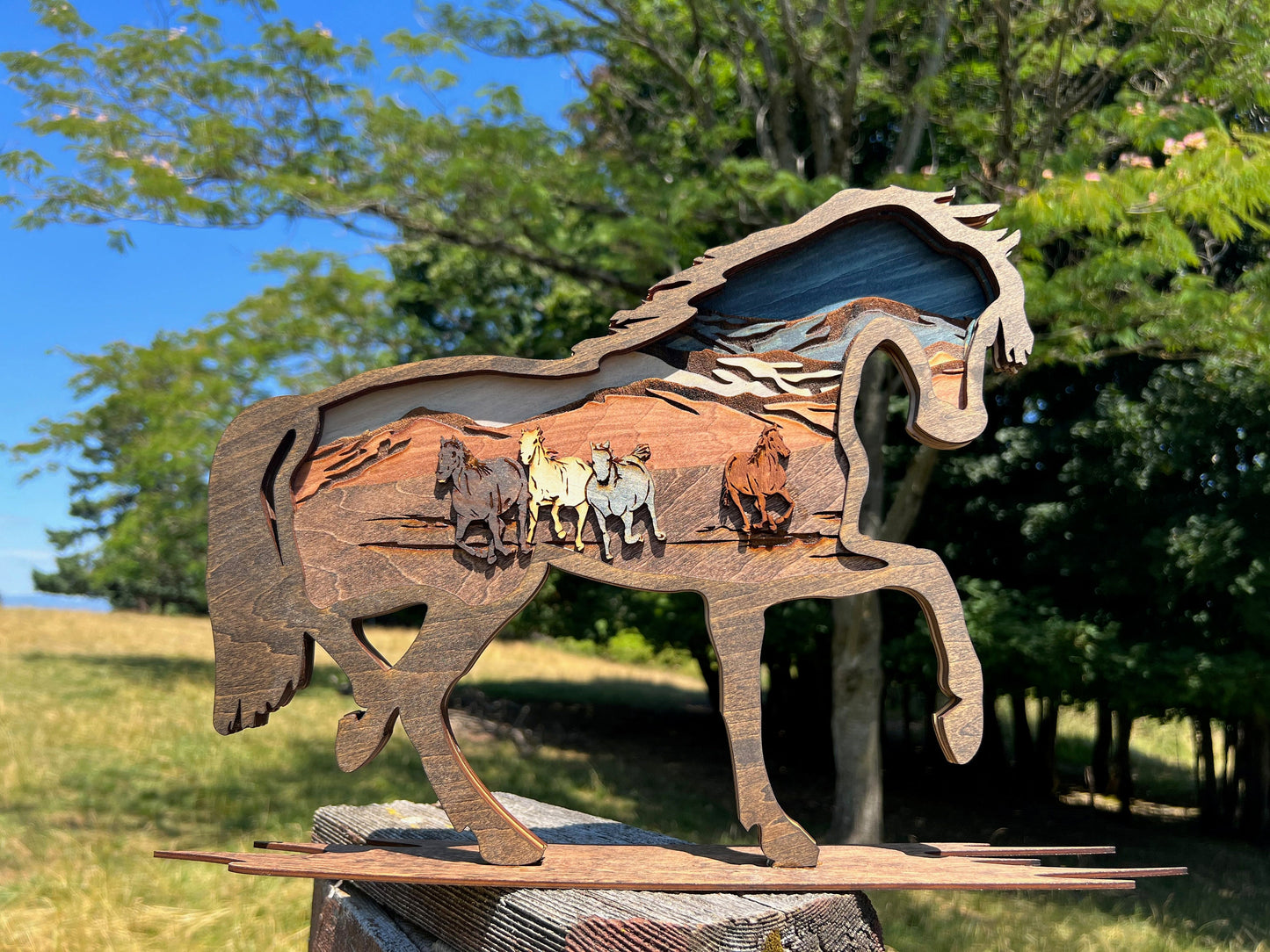 3D Layered Wood Horse Wall Art - Handcrafted Rustic Equestrian Decor - Unique Gift for Horse Lovers